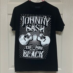 Johnny Cash 'The Man in Black' Graphic Cotton Tee - Black unisex ptp 18 to 19 in